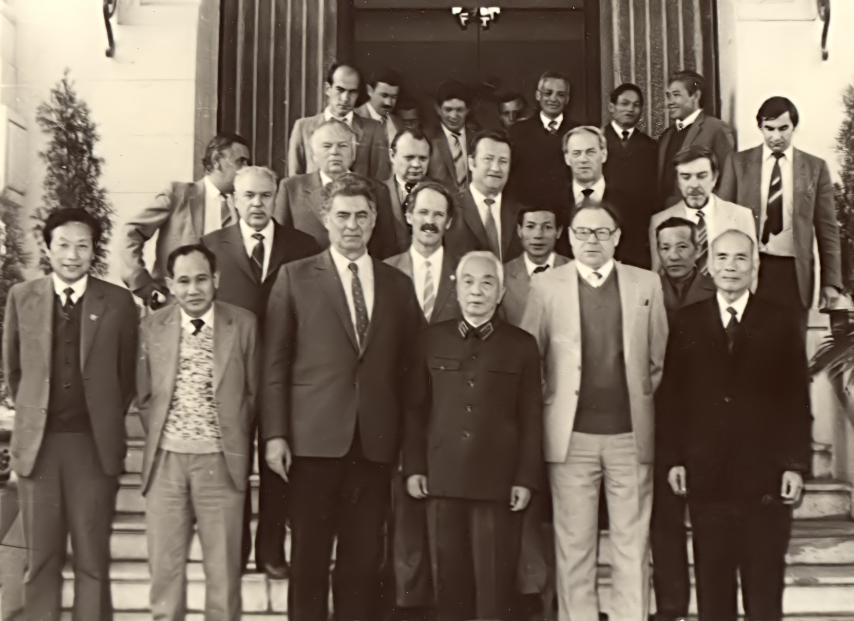 Đại tướng Võ Nguyên Giáp tiếp Đồng Chủ tịch Ủy ban phối hợp về TTNĐ Việt-Xô (1988)